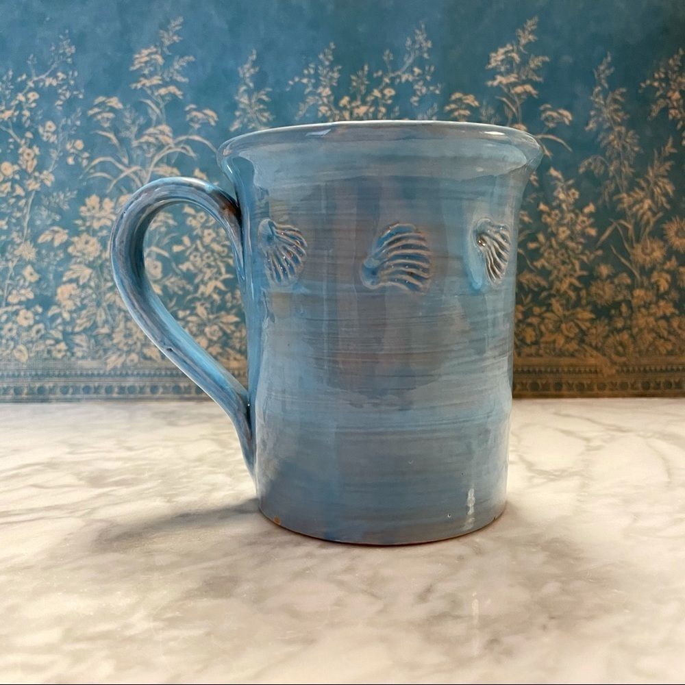 Starbucks Handmade Shell Design Mug - Picture 2 of 6